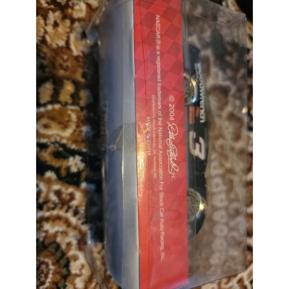 Dale Earnhardt‎ Sr. #3 NASCAR GLASS Ornament  Goodwrench Black  2004 - Picture 6 of 6